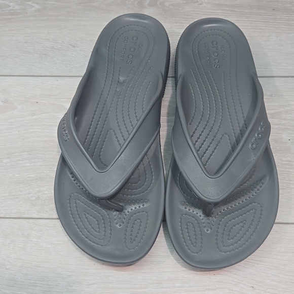 CROCS Mens Charcoal Flip Flops Thong Sandals Shoes Sz 10 main image 6